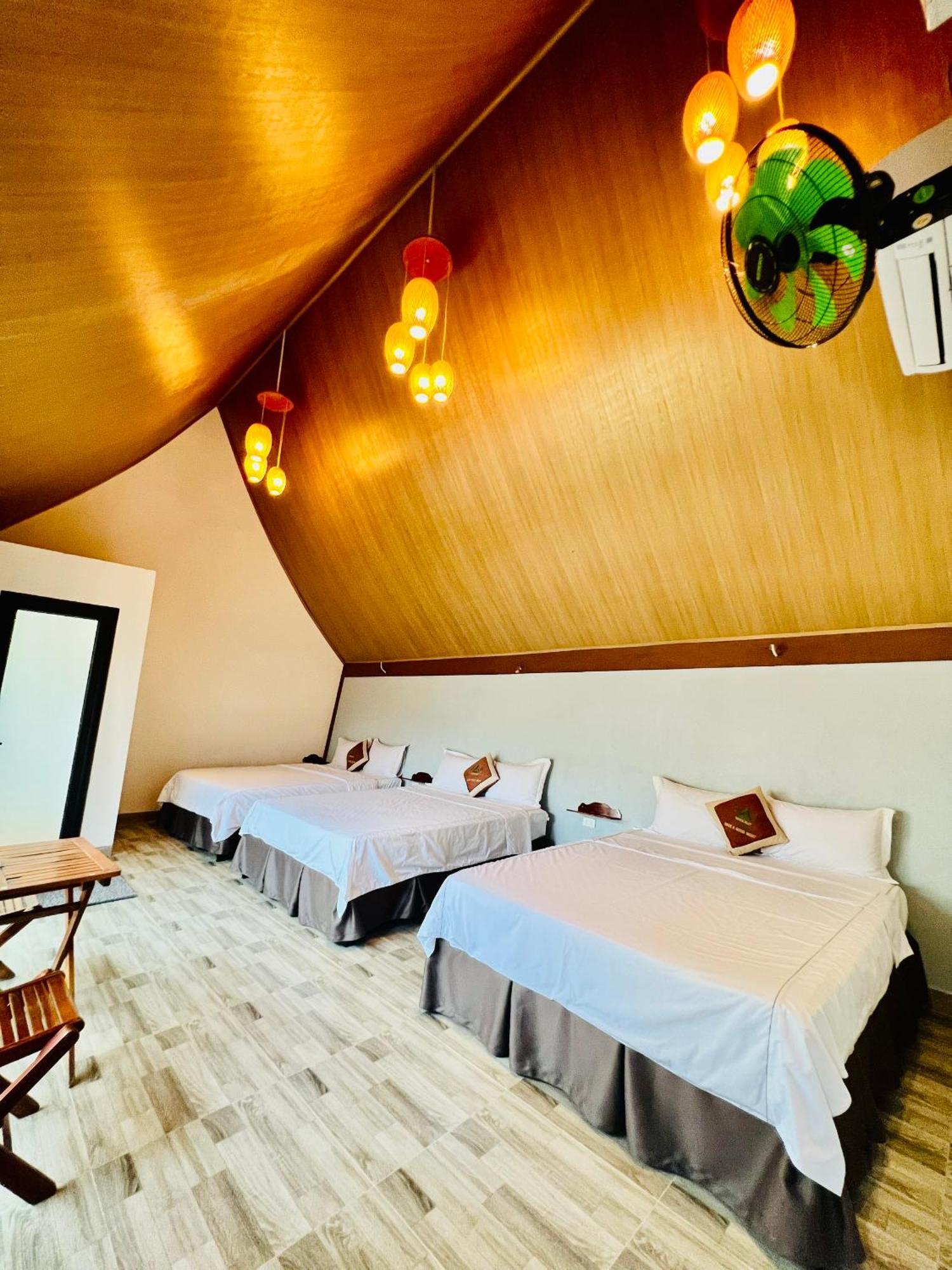 Tropical Valley Homestay - Villas Phong Nha Esterno foto