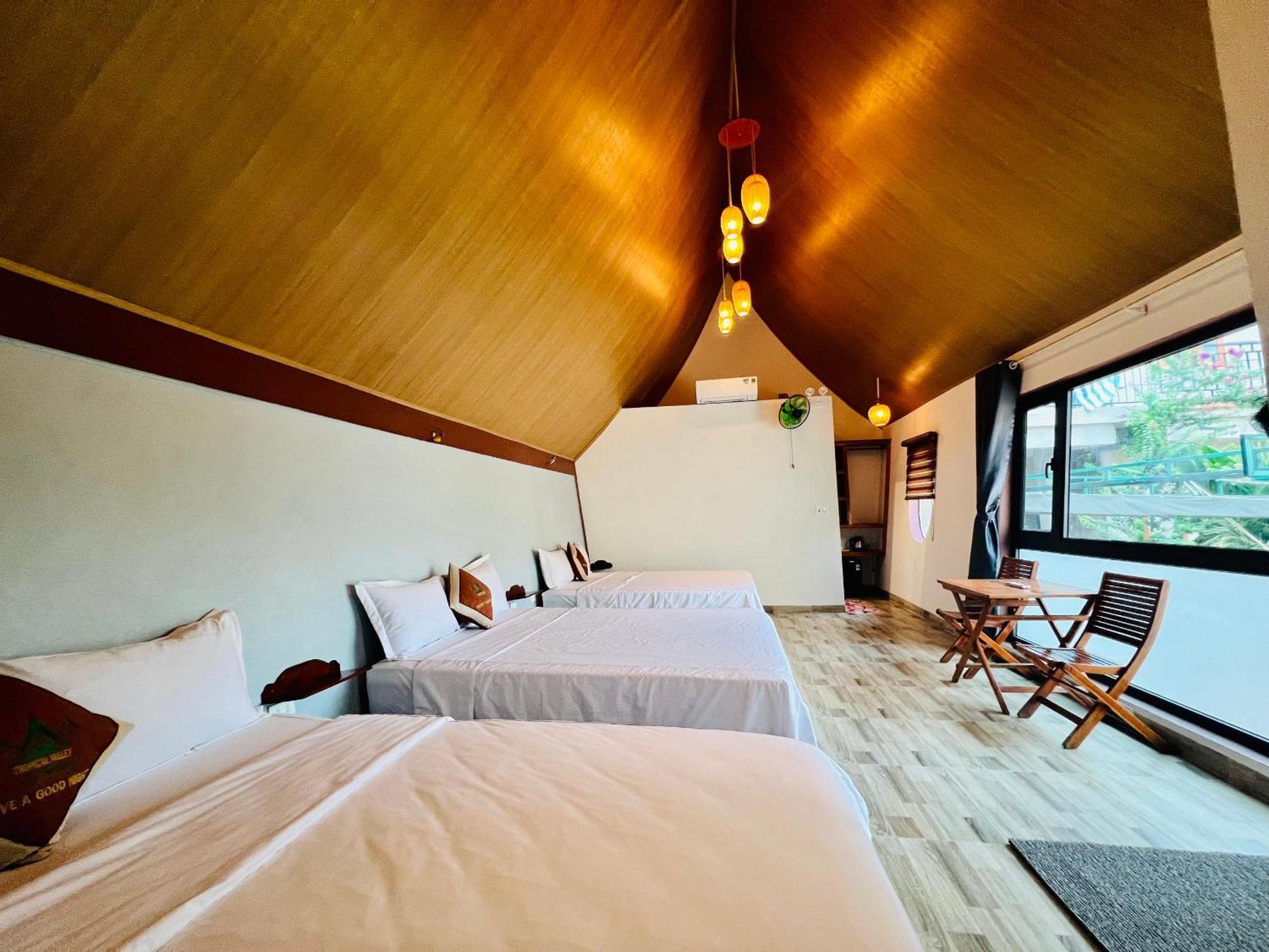 Tropical Valley Homestay - Villas Phong Nha Esterno foto