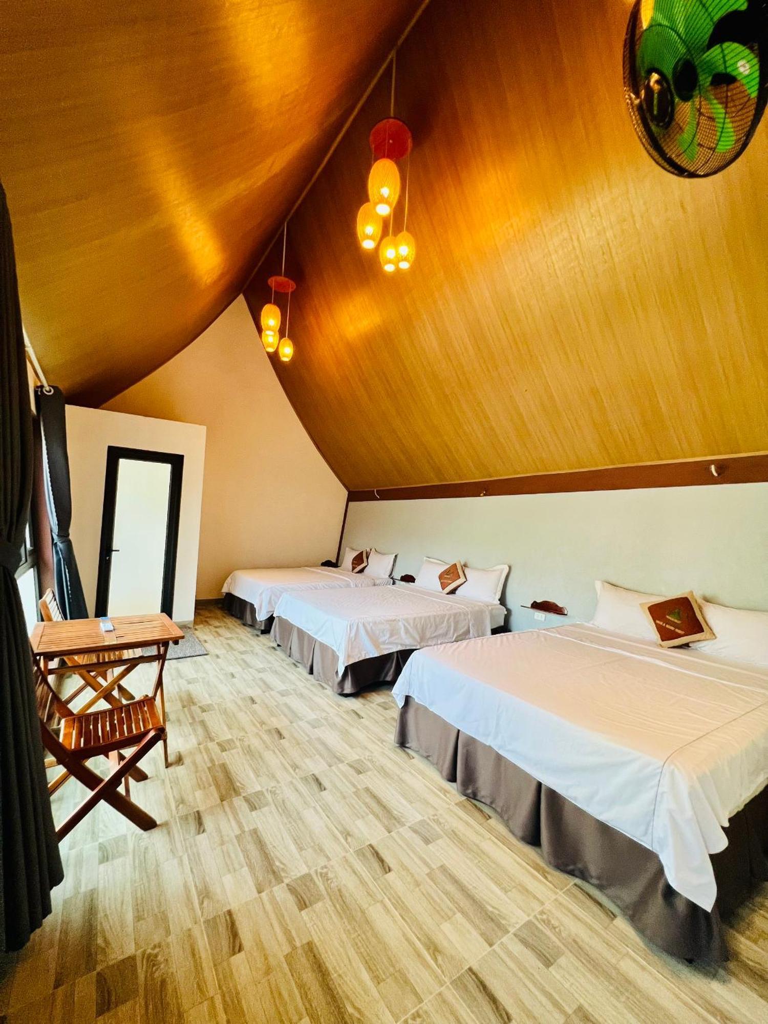 Tropical Valley Homestay - Villas Phong Nha Esterno foto