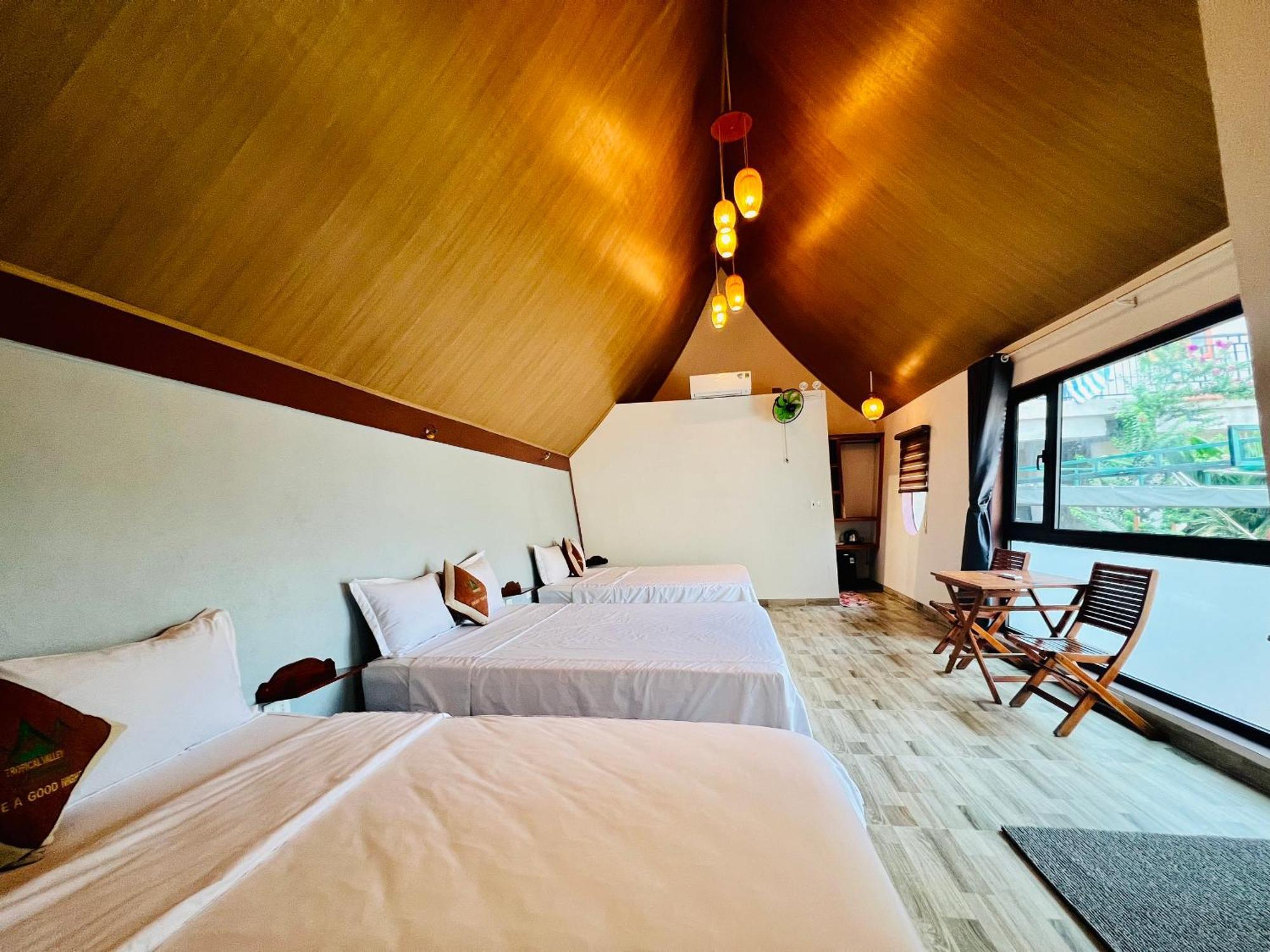 Tropical Valley Homestay - Villas Phong Nha Esterno foto