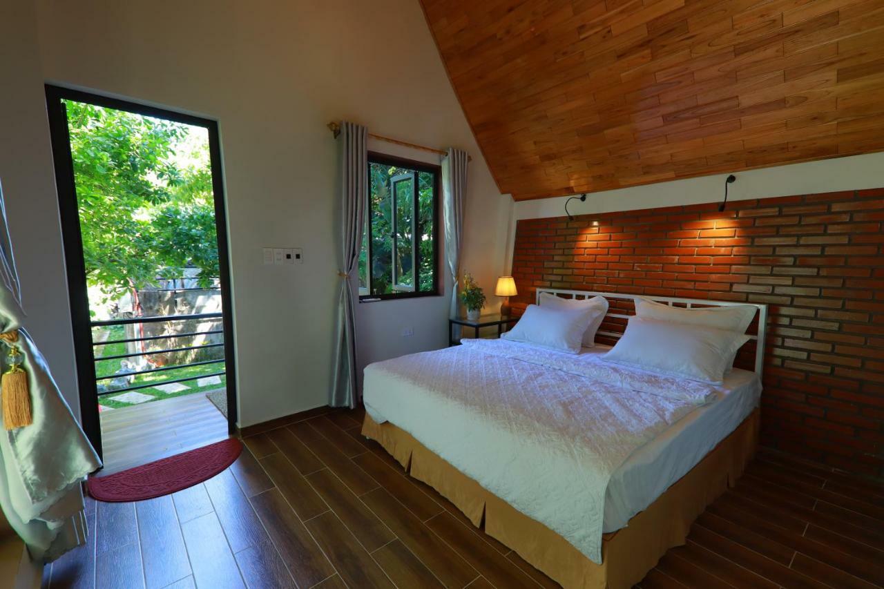 Tropical Valley Homestay - Villas Phong Nha Esterno foto