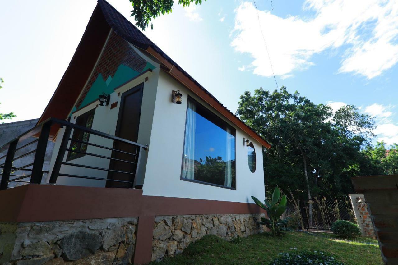 Tropical Valley Homestay - Villas Phong Nha Esterno foto