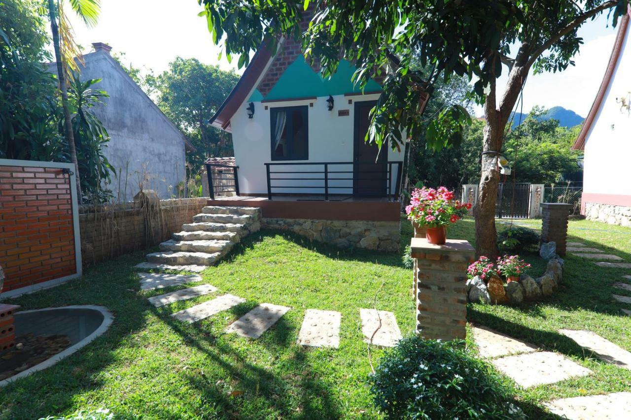 Tropical Valley Homestay - Villas Phong Nha Esterno foto
