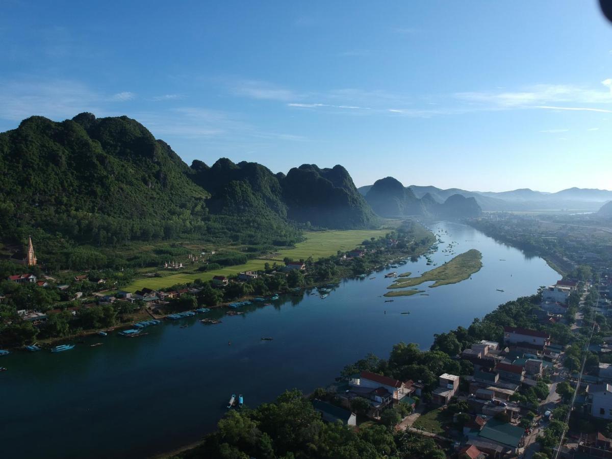 Tropical Valley Homestay - Villas Phong Nha Esterno foto