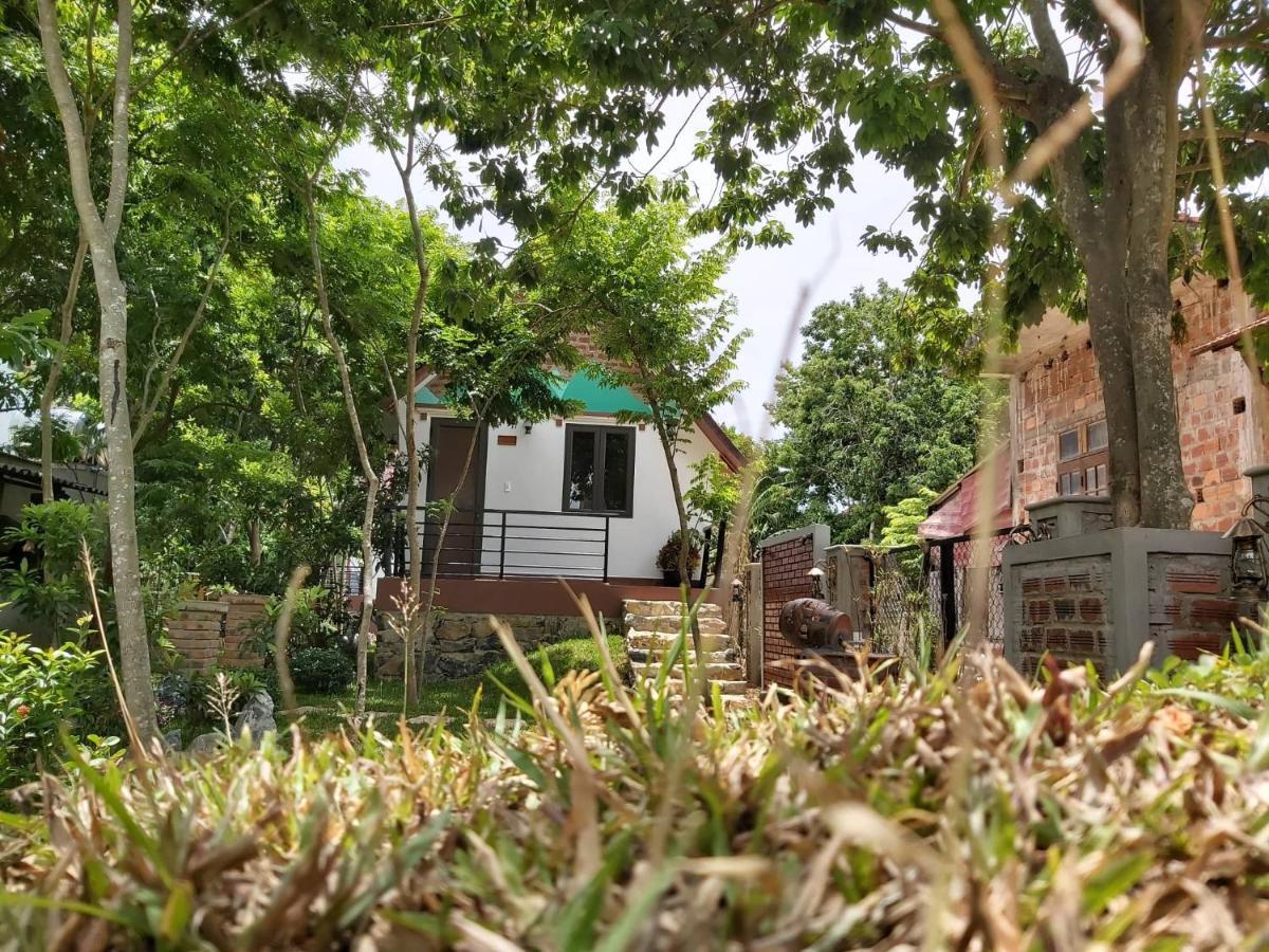 Tropical Valley Homestay - Villas Phong Nha Esterno foto