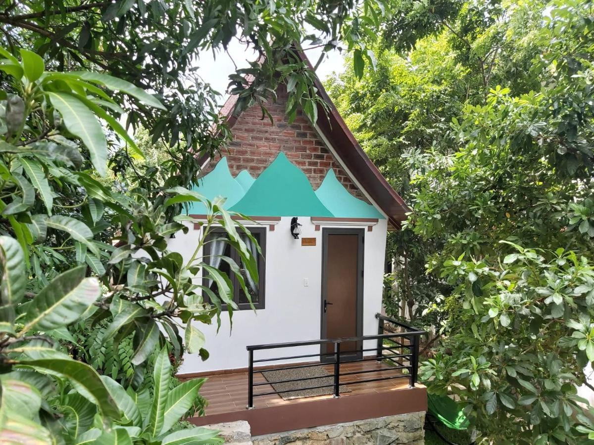 Tropical Valley Homestay - Villas Phong Nha Esterno foto
